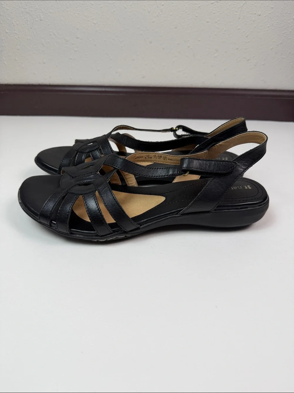 Naturalizer Catrina Black Leather Comfort Slingback 9.5M Walking Comfort Sandals